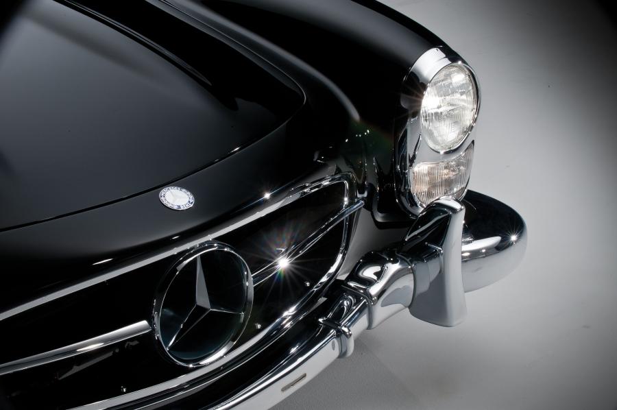  Mercedes-Benz 300 SL Roadster 1960 года  (фото 19 из 60)